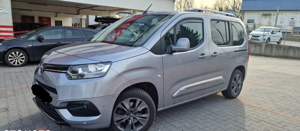 Toyota Proace City Verso cena 95000 przebieg: 82490, rok produkcji 2020 z Słubice małe 92